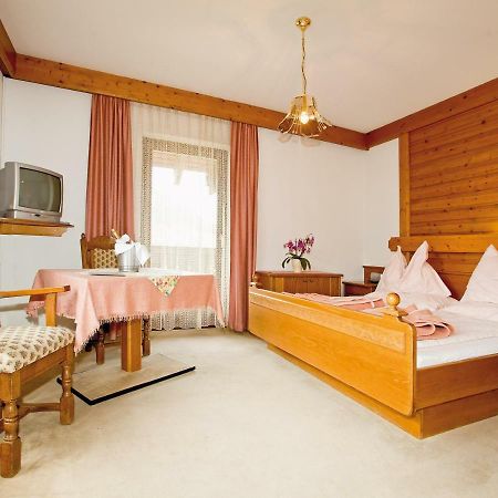 Bruckerhof Hotel Puchberg am Schneeberg Bagian luar foto