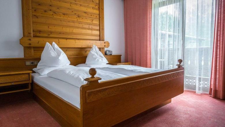 Bruckerhof Hotel Puchberg am Schneeberg Bagian luar foto